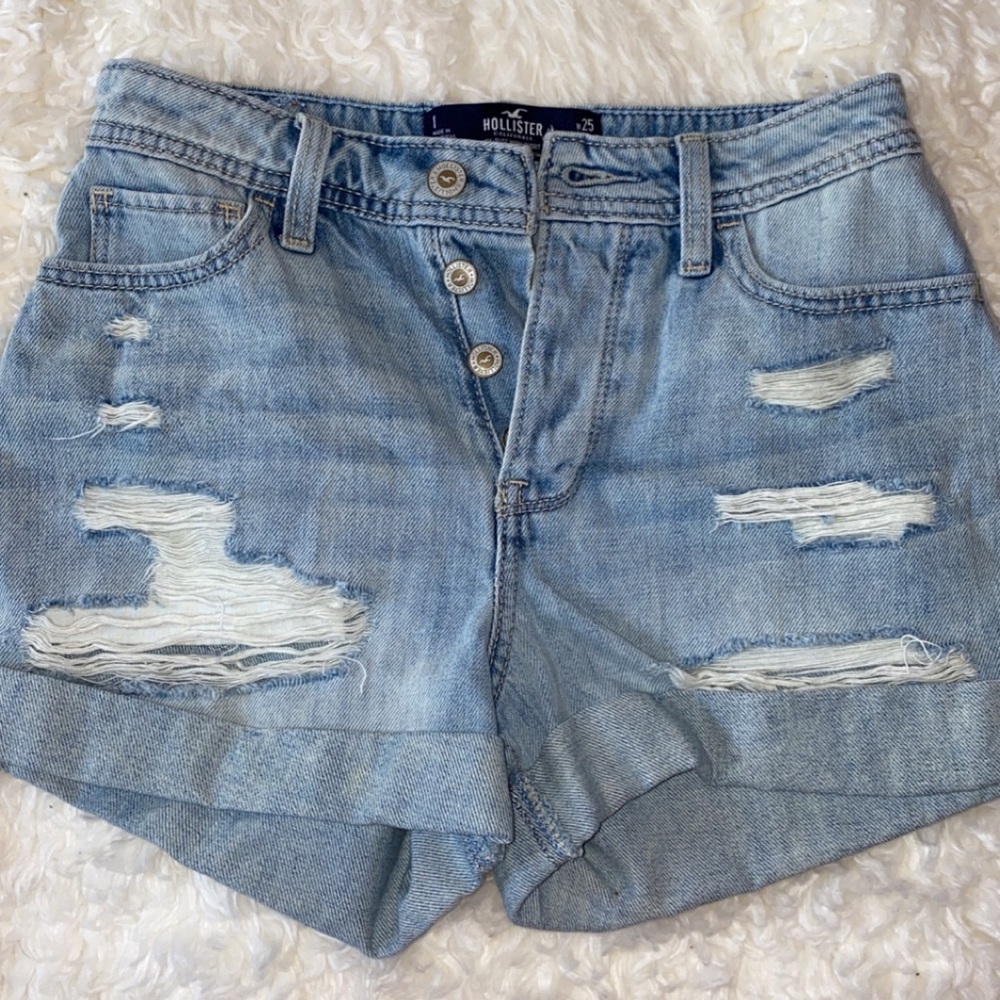 Hollister High-Rise Denim Mom Short